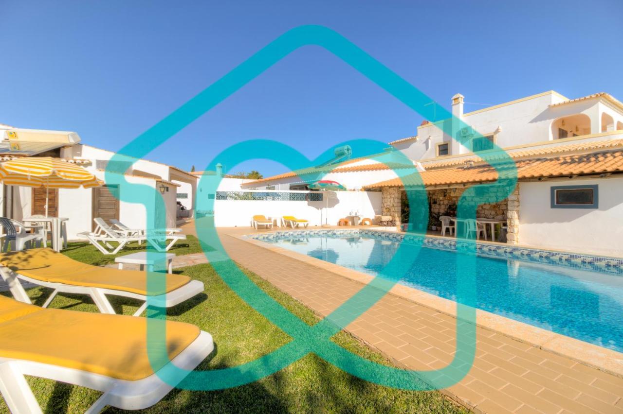 Villas2go2 Lisa